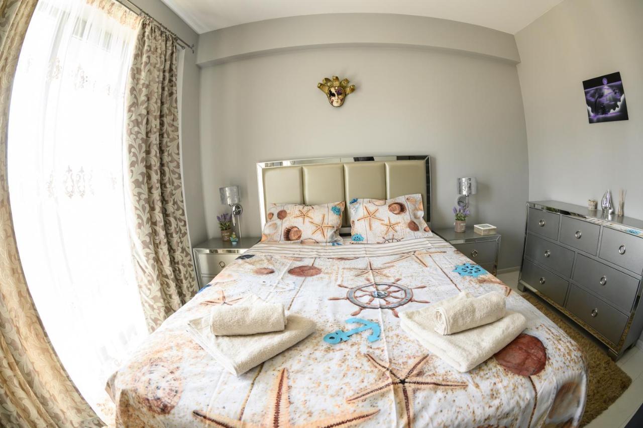 The Captain'S Home - Mamaia Nord นาโวดาริ ภายนอก รูปภาพ