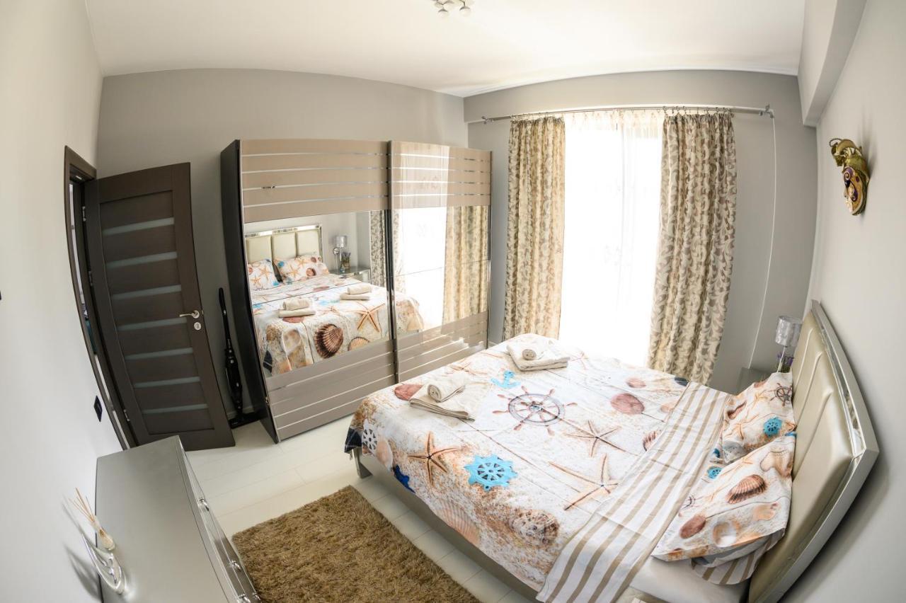 The Captain'S Home - Mamaia Nord นาโวดาริ ภายนอก รูปภาพ